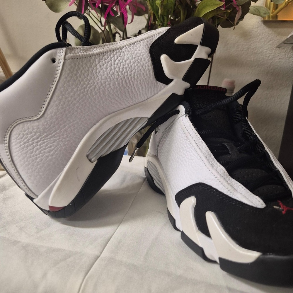 Nike Air Jordan 14 XIV Women's Sneakers in White and Black